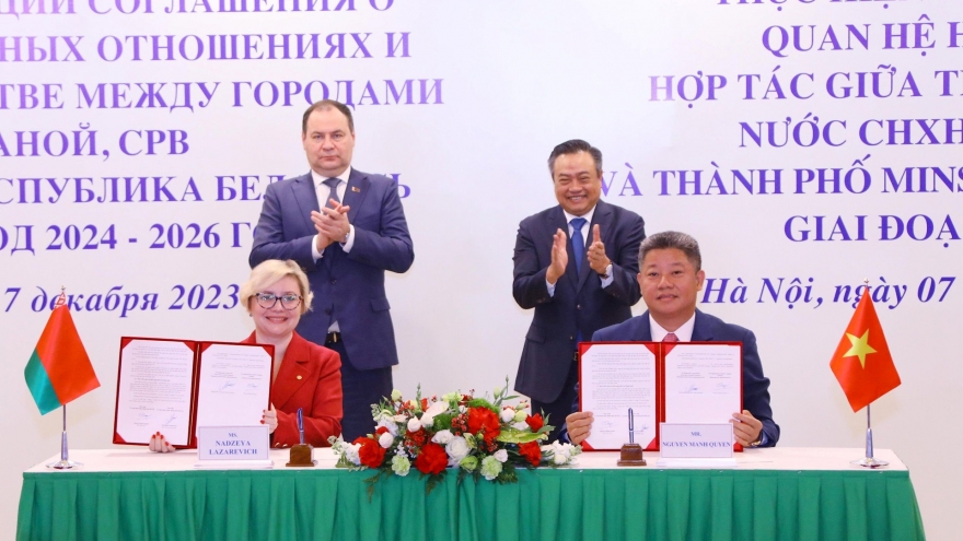 Hanoi and Minsk ink cooperation document